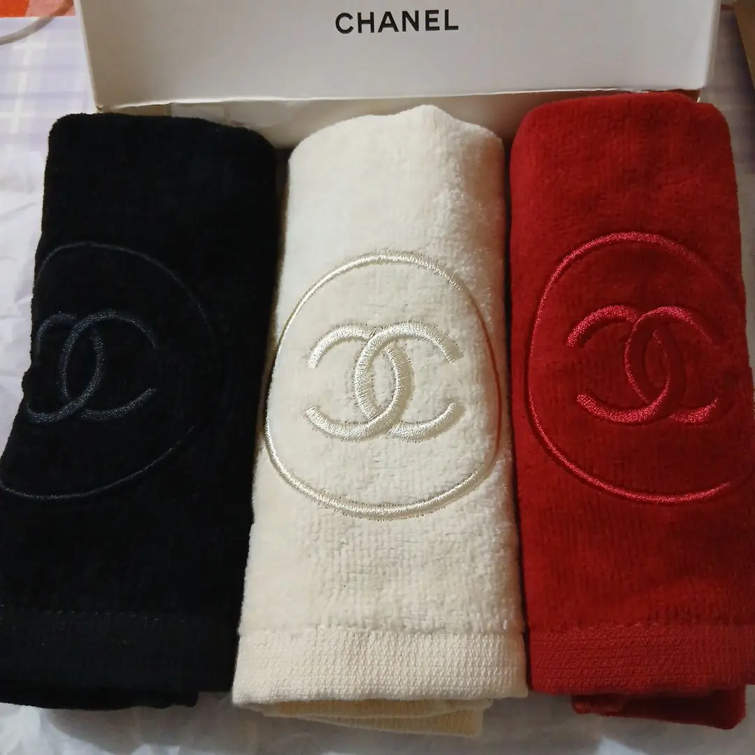 2026年最新】シャネル ハンドタオルの人気アイテム - メルカリ