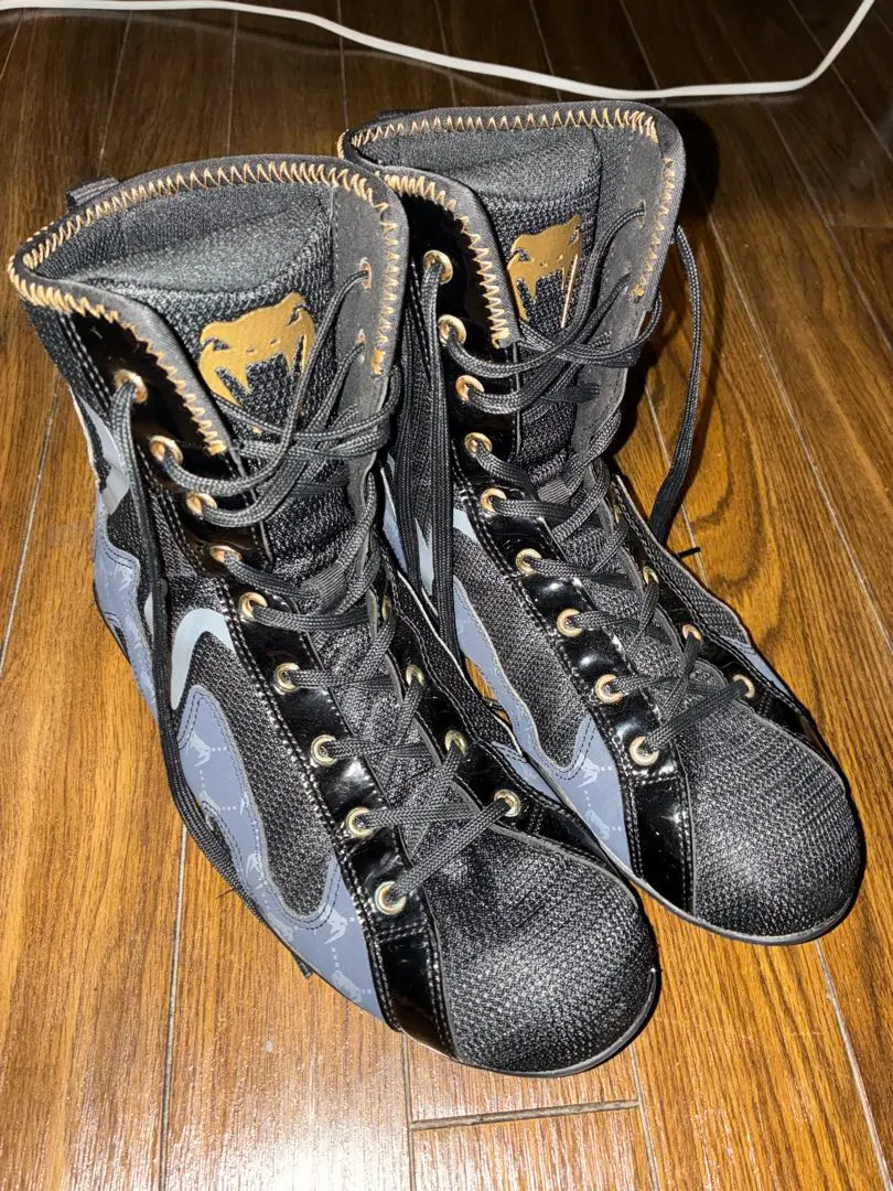 2026年最新】venum ボクシングシューズの人気アイテム - メルカリ