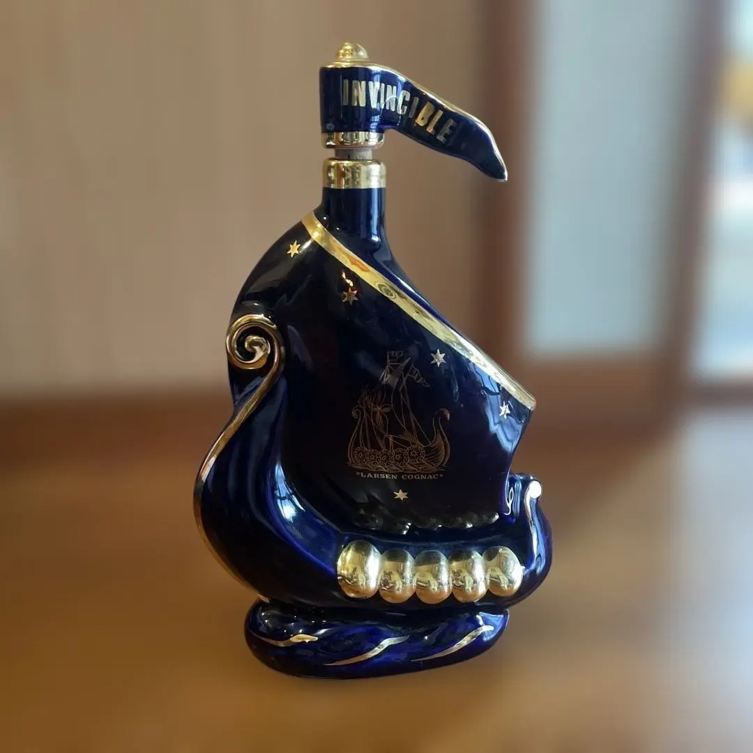 2026年最新】LARSEN INVINCIBLEの人気アイテム - メルカリ