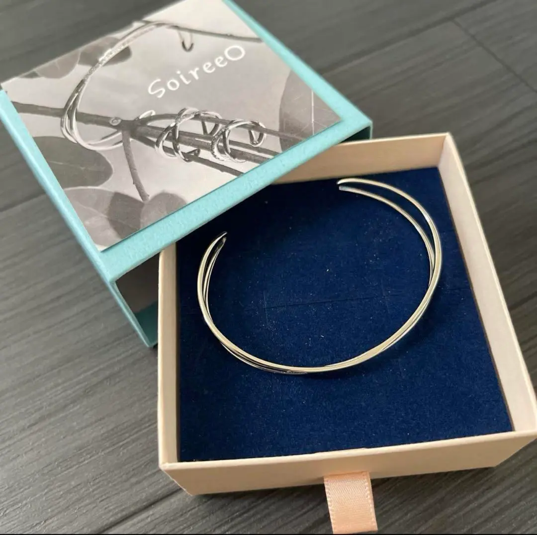 2026年最新】soireeo バングルの人気アイテム - メルカリ