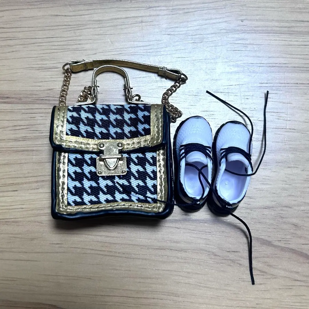 2026年最新】minibrands sneakerの人気アイテム - メルカリ