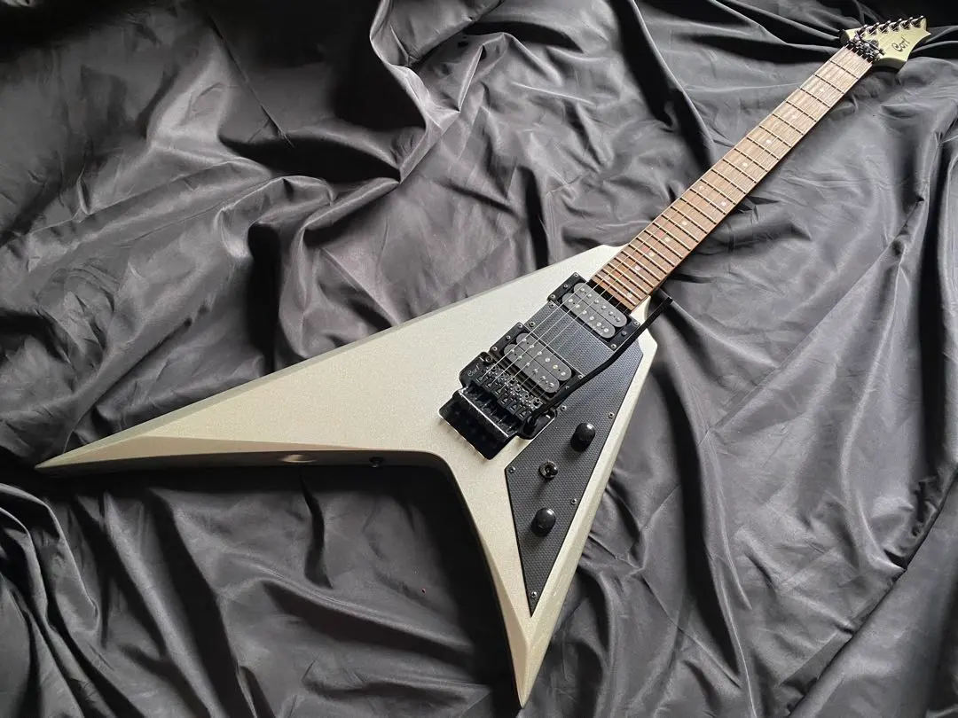 Cort VX-2V コルト ランディV フライングV タイプ 変形ギター