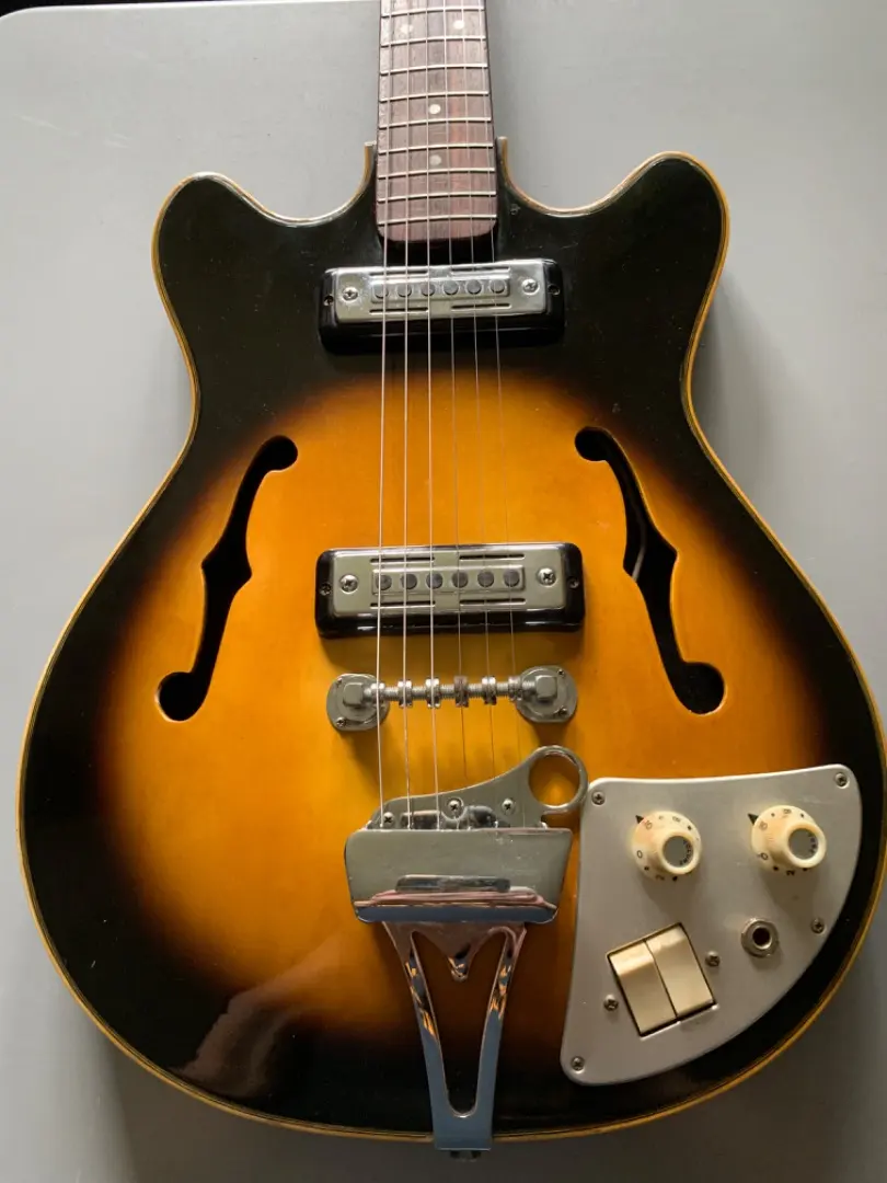 テスコ ショートスケールフルアコ ジャパニーズヴィンテージ 597mmスケール