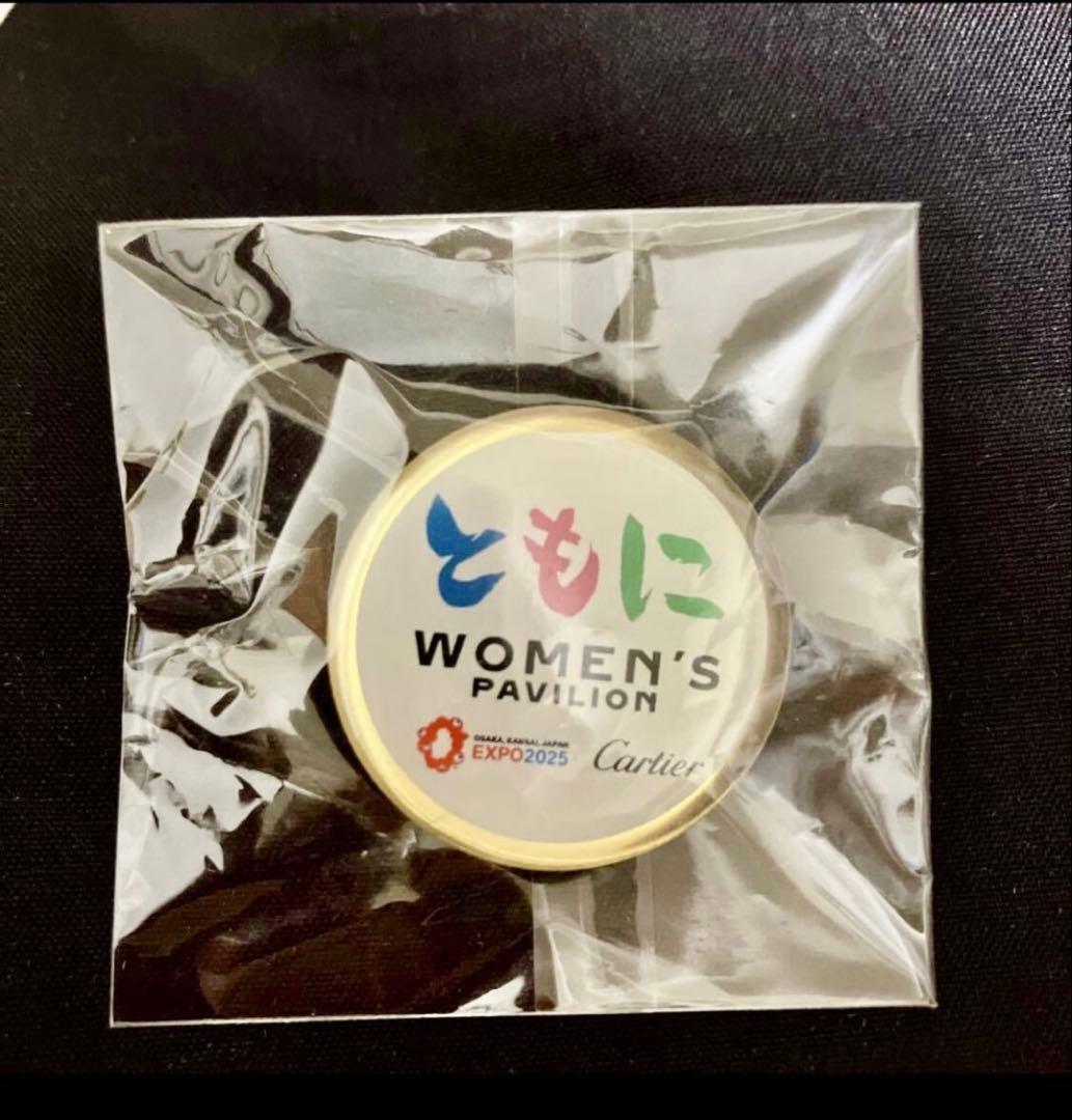 万博 ウィメンズ パピリオン 配布品ノベルティCartier ピンバッジ