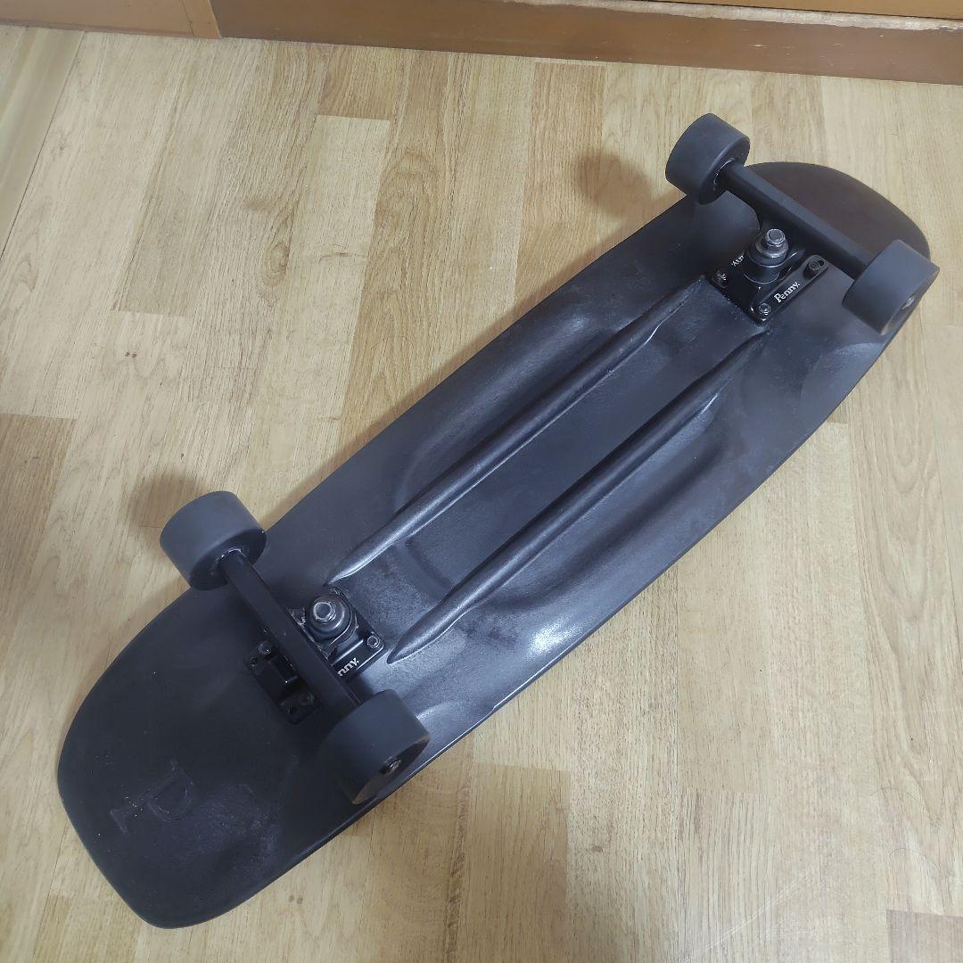 【現状最安値】Penny 32インチ BLACKOUT