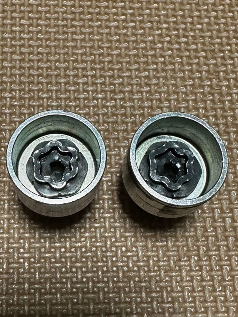 良品 BBS ロックボルト McGard社製 M14 1.5 1台分 LM 他