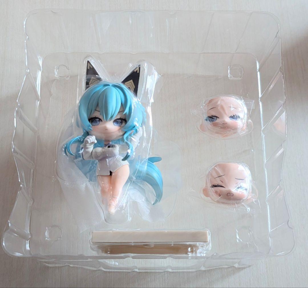 勝利の女神 NIKKE SAC 第2弾 デフォルメフィギュア ヘルム - メルカリ