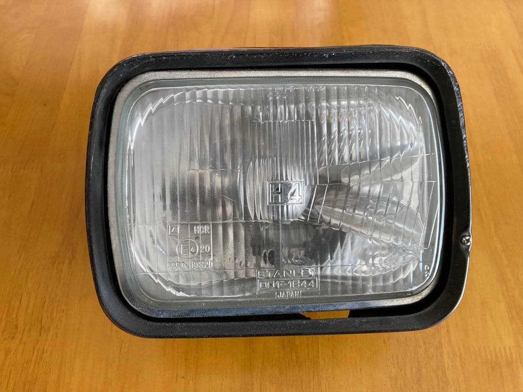 Z400GP ヘッドライト　当時物　純正 gpz400f z400gp 純正ヘッドライト z400gp ヘッドライト Yahoo