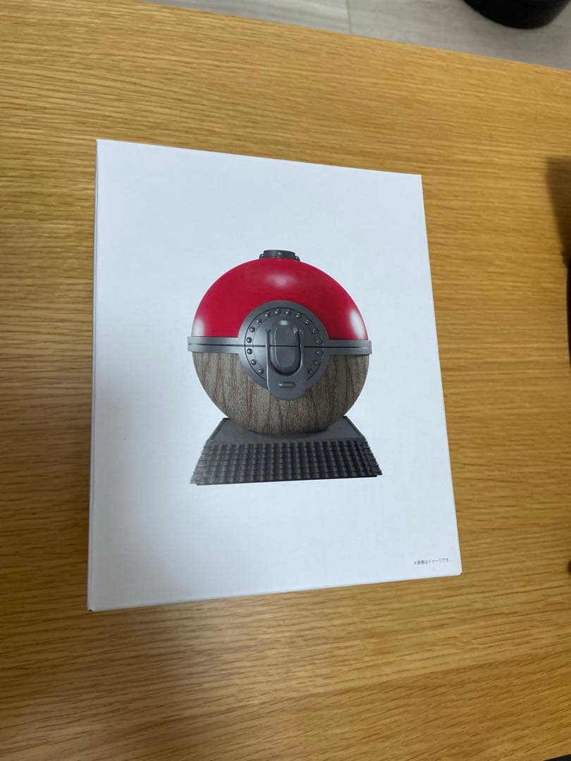 ヒスイ地方のモンスターボール 「Pokemon LEGENDS アルセウス」