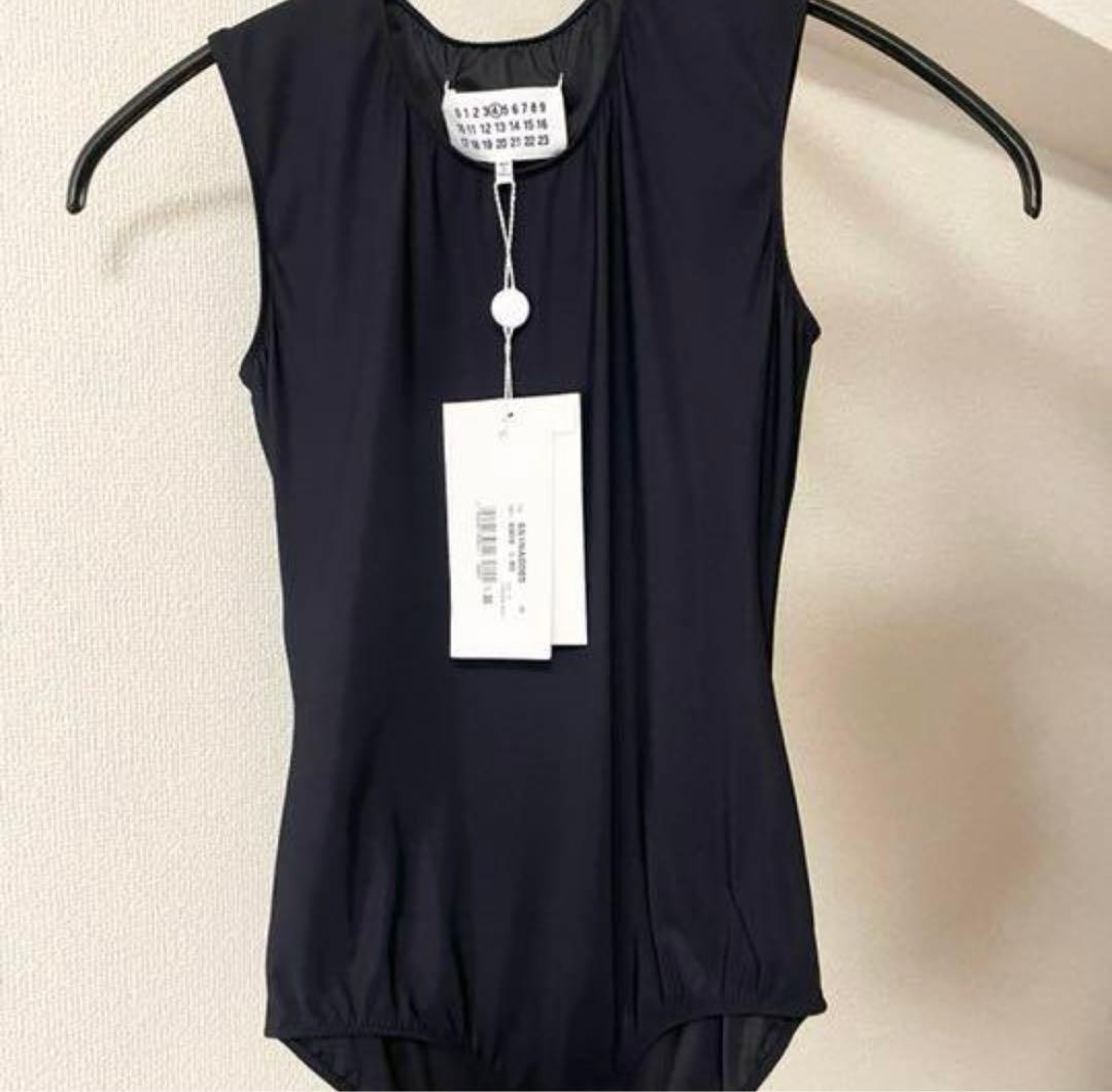 マルジェラ　ノースリーブボディスーツ