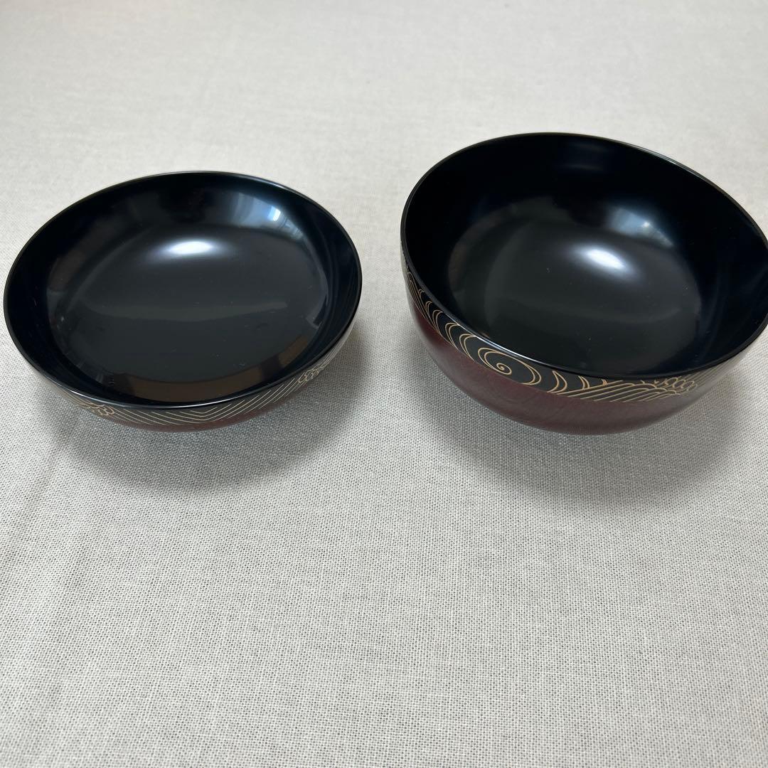 輪島塗　溜煮物椀　波蒔絵