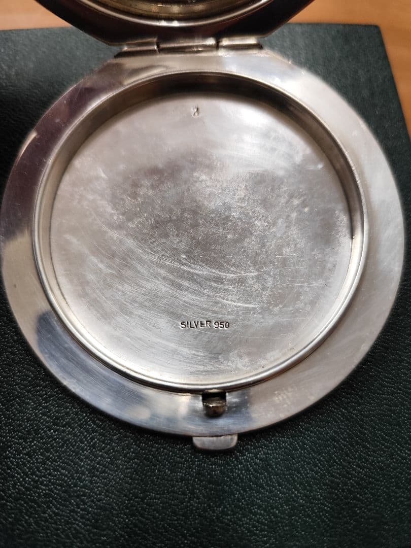 銀製 シルバー950 彫刻装飾 コンパクトミラー ケース付き 銀価格高騰中