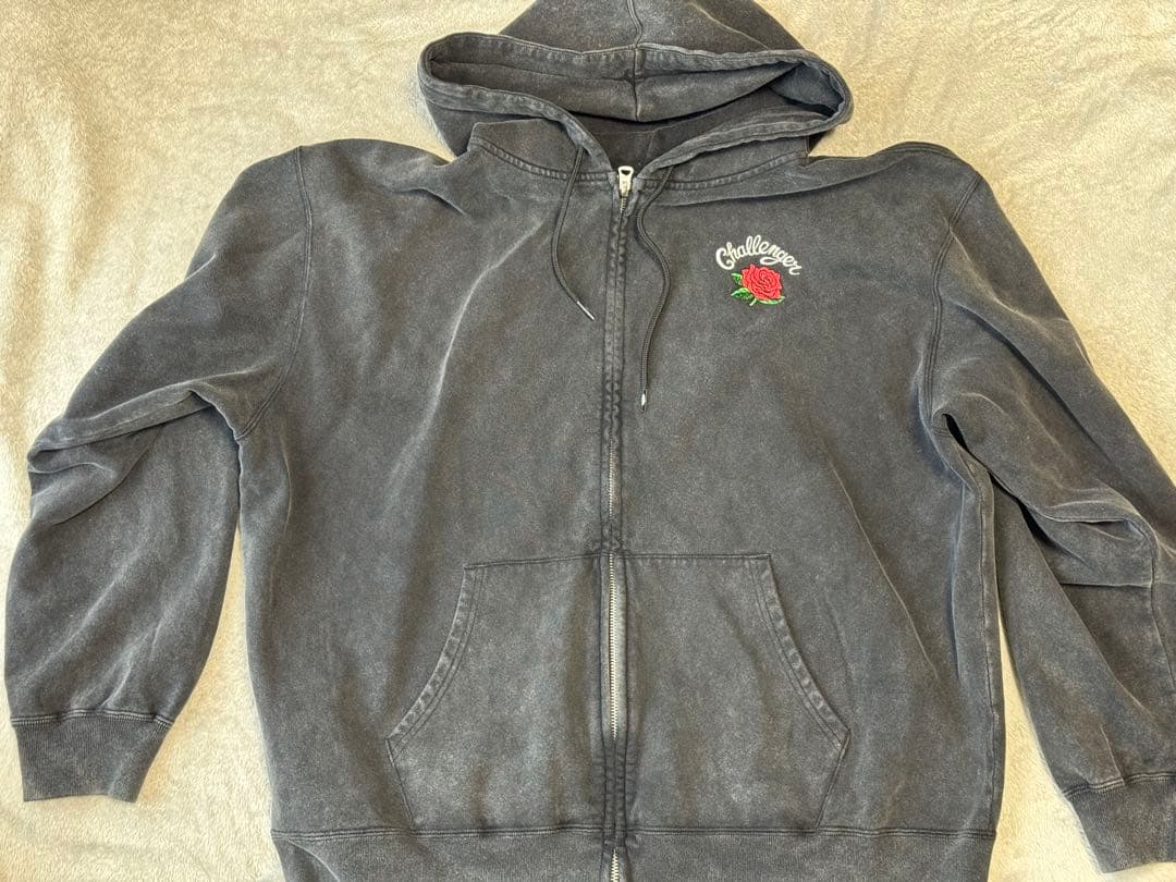 CHALLENGER/ROSE ZIP HOODIE（BLACK）L