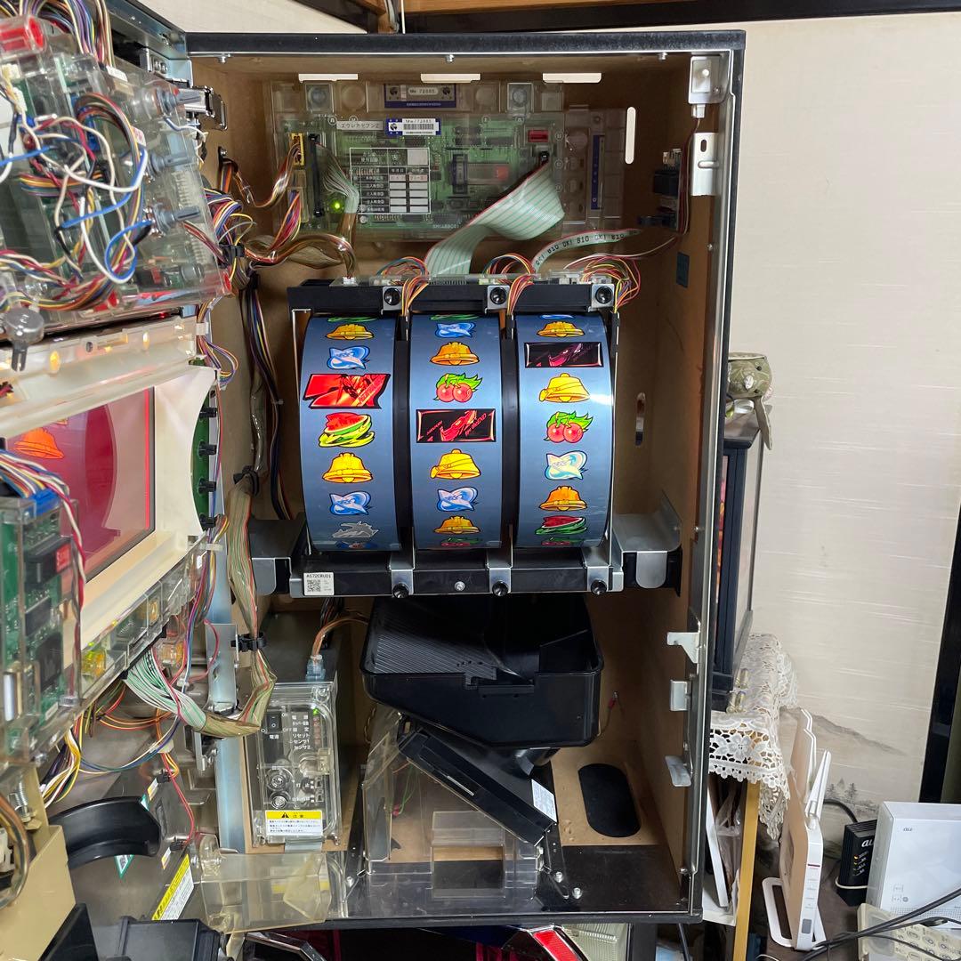 パチスロ実機 5号機 交響詩篇エウレカセブン - メルカリ