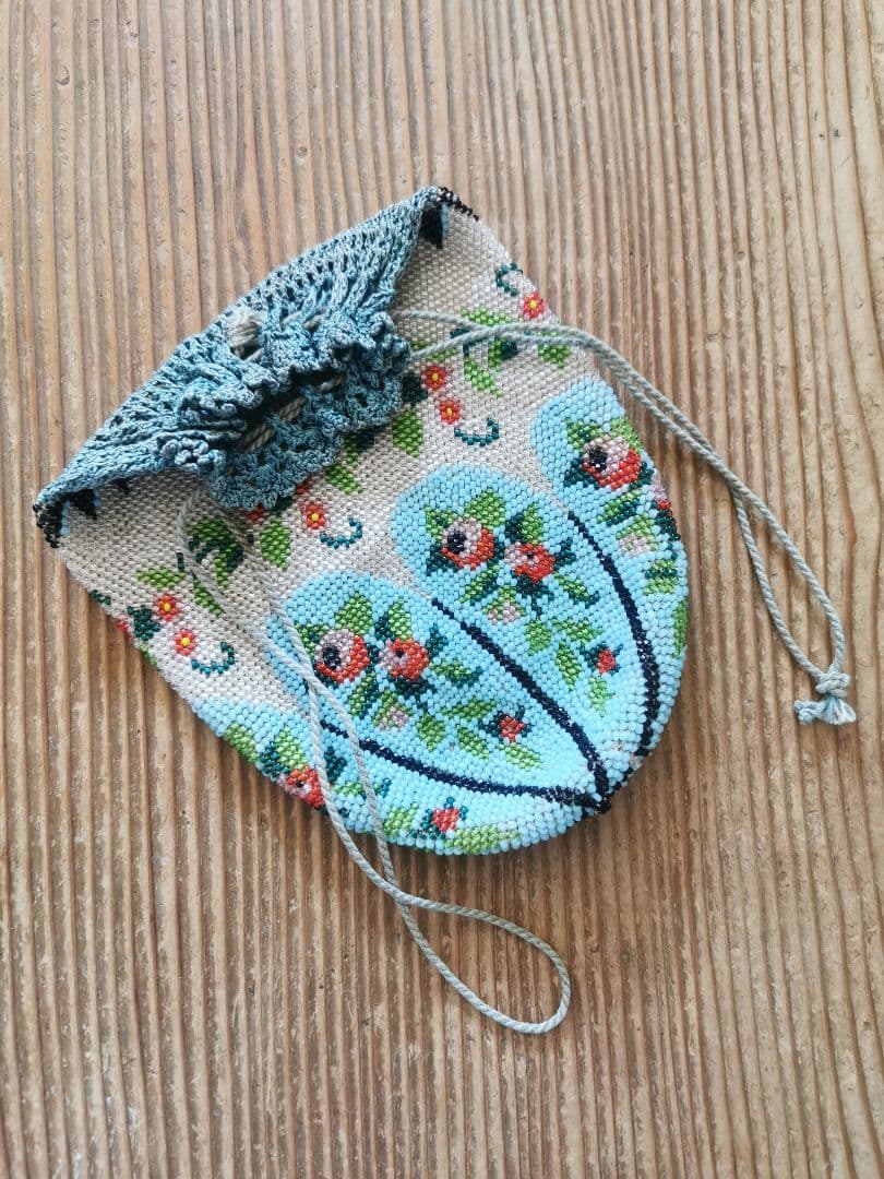 アンティーク マイクロベビービーズ花刺繍レース編巾着バッグ アール