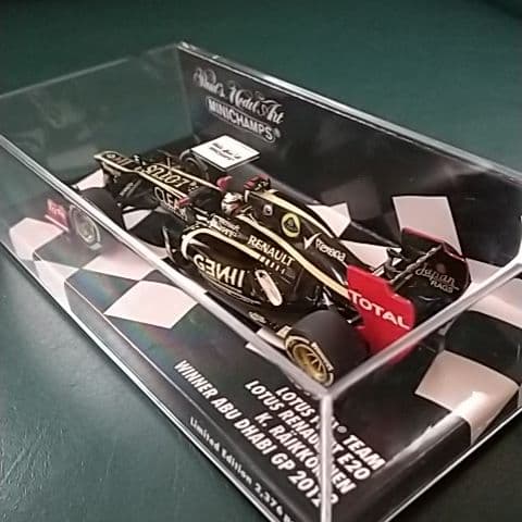 ミニチャンプスロータスF1E20K.ライコネンアブダビGP優勝モデル