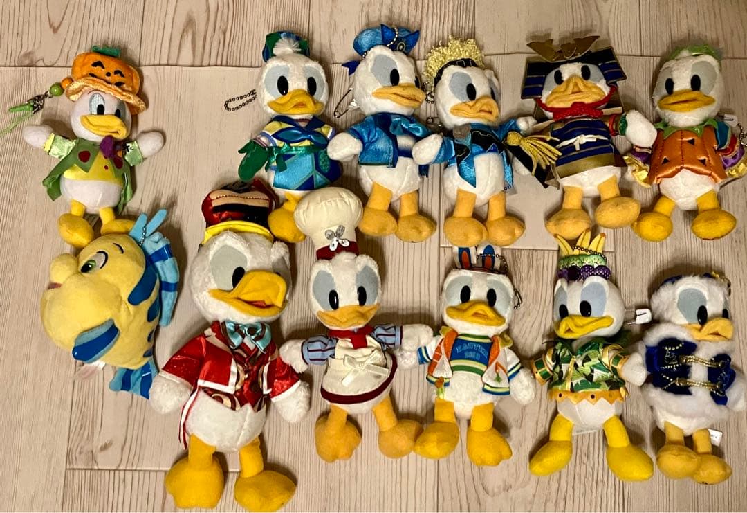 ディズニードナルド ぬいぐるみバッジ ドナルド ぬいぐるみバッジ 周年