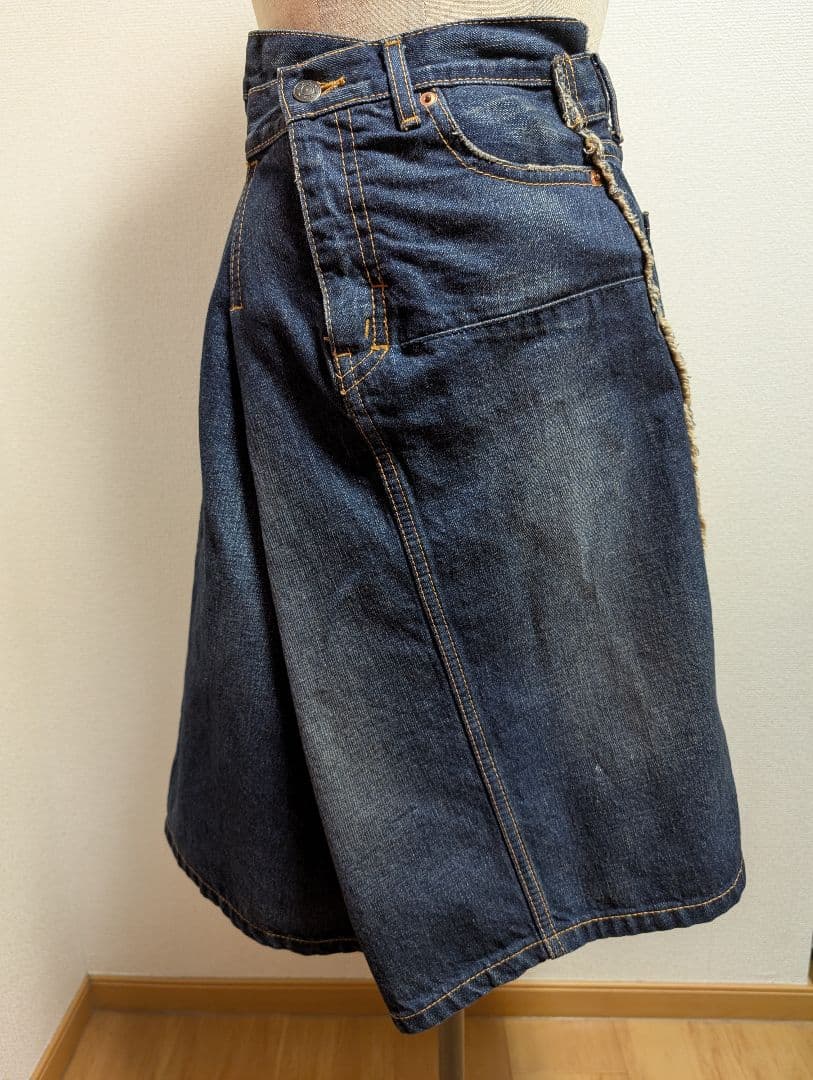 ジュンヤ・ワタナベ　コム・デ・ギャルソン　デニム　のデニムスカート