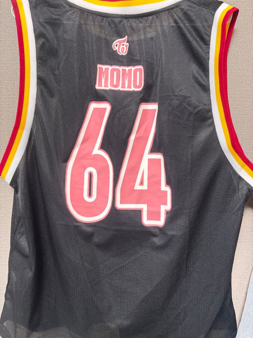 TWICE MOMO 64 メッシュタンクトップ