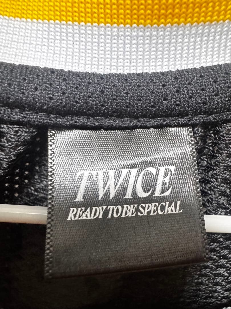 TWICE MOMO 64 メッシュタンクトップ