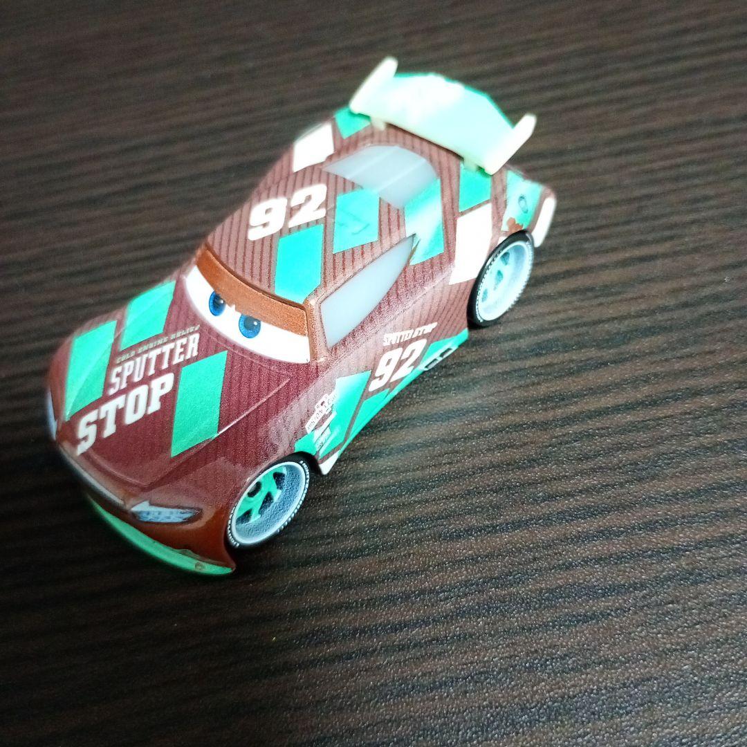 カーズ3 次世代レーサー　ミニカー トミカ マテル