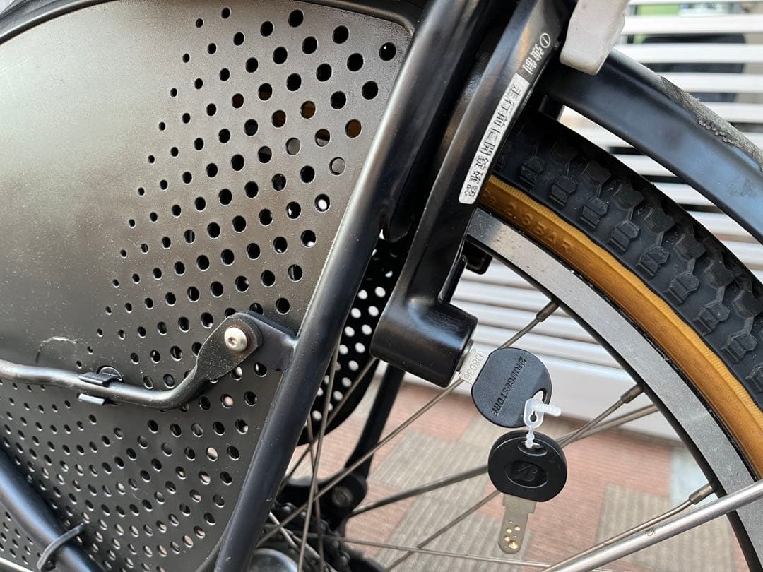 横浜 引取限定】ブリヂストン HYDEE 前後バスケット付