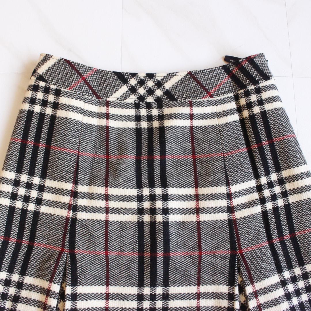 【極美品 大きいサイズ】BURBERRY LONDON フレアスカート 44