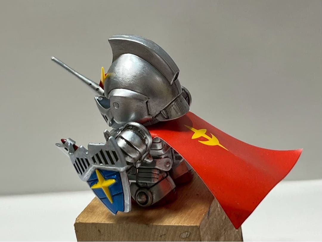 モンハンフィギュア　モンハンワイルズ　リオレウス ガンプラナイトガンダムジオラマ