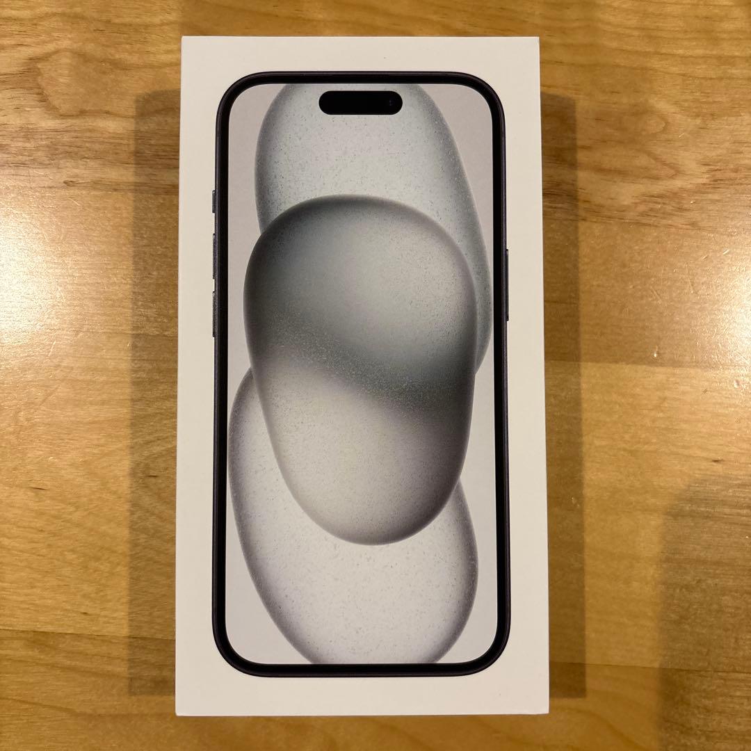 Apple iPhone 15 128GB ブラック 新品未開封　即日発送 新品未開封】iPhone 15 本体 128GB ブラック iPhone 新品未開封 SIM