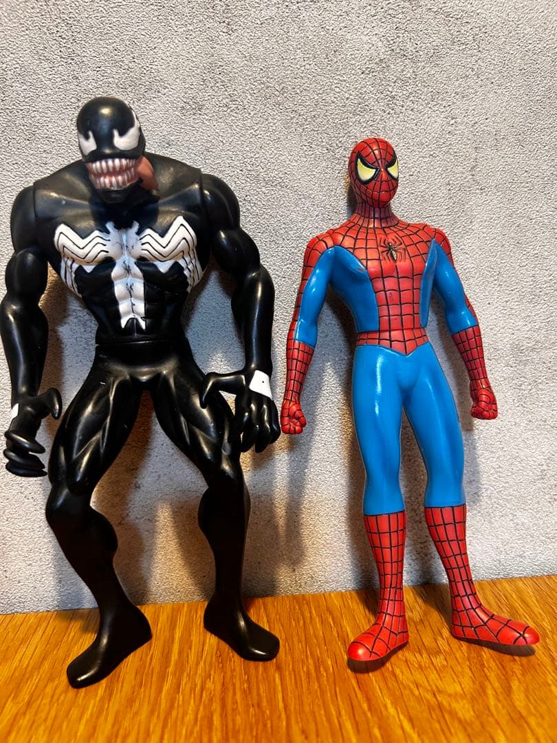 スパイダーマン ヴェノム ユニバ ソフビ USJ限定 フィギュア - メルカリ