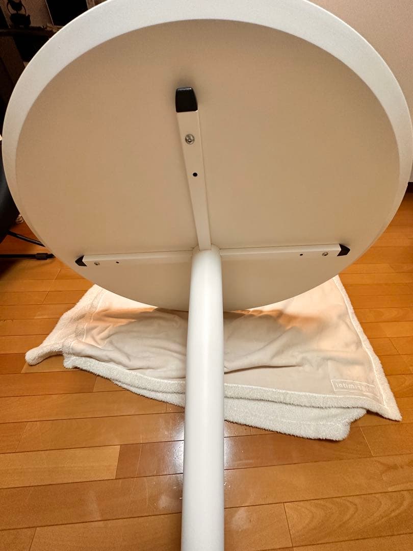 円形ダイニングテーブル 直径90cm ［コヌビア/カリガリス］