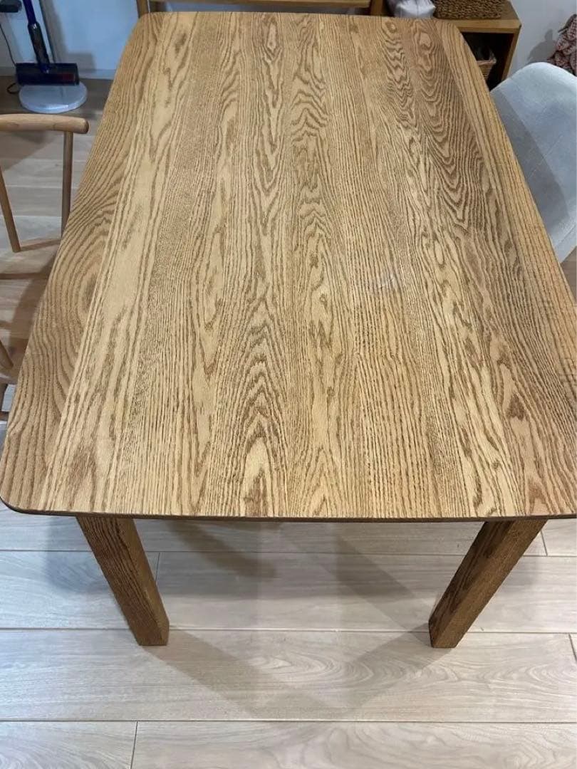 モモナチュラル　ダイニングテーブル　4人掛け