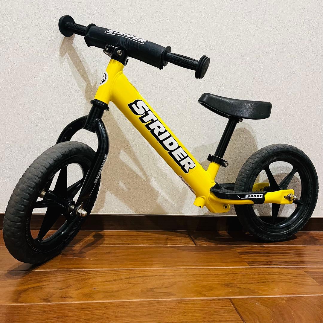 【美品】新型　STRIDER SPORTS ストライダースポーツ　イエロー