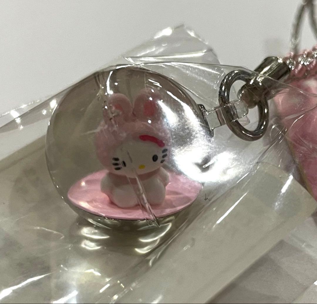 亀*様 ハローキティ 根付 ストラップ【希少】 十二支 卯 水入り丸玉根付け