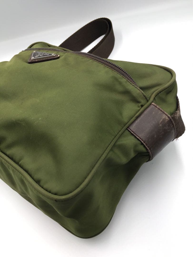 プラダ　PRADA ショルダーバッグ