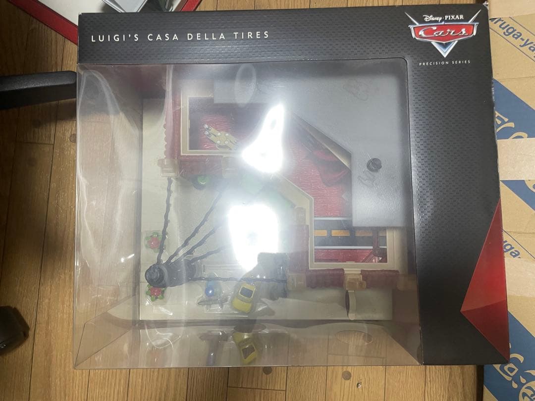カーズ cars プレシジョンシリーズ グイド ルイジ タイヤショップ 未