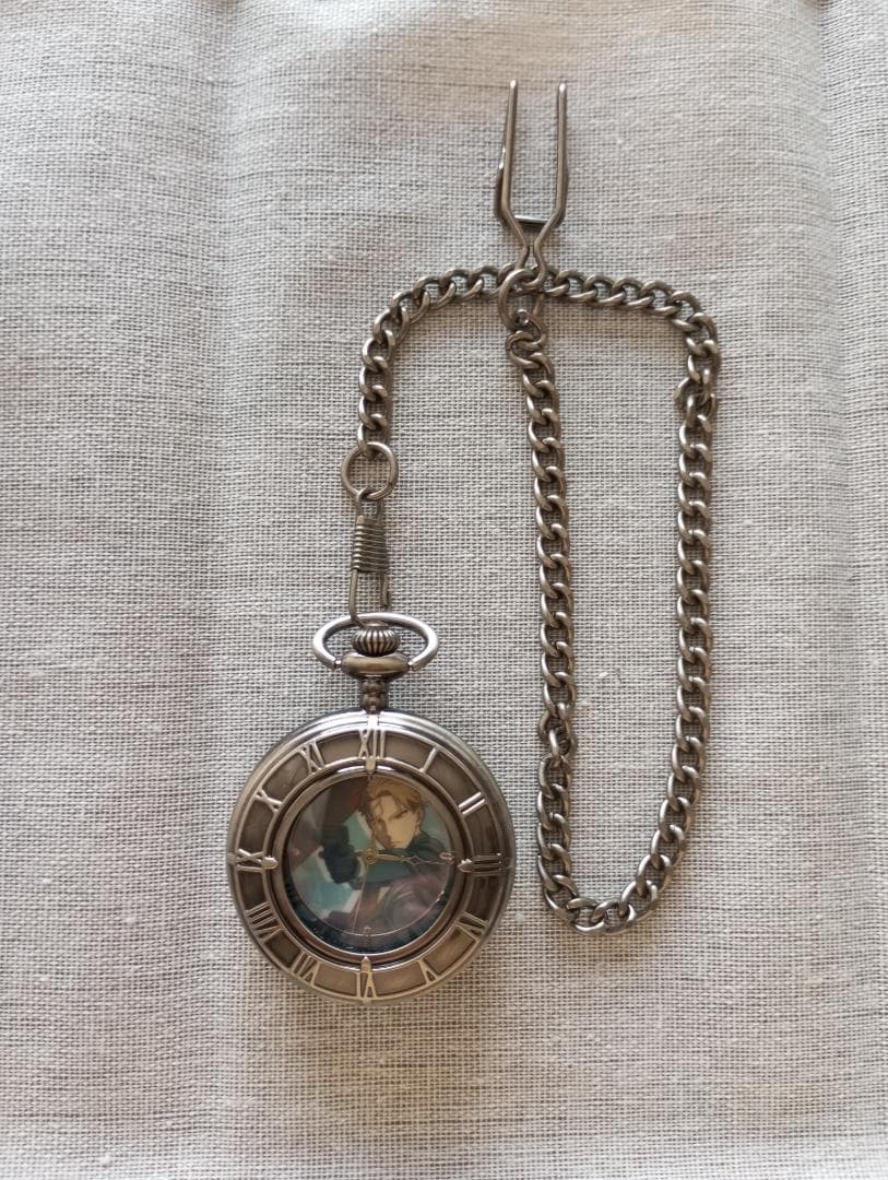 パイファミリー SPY×FAMILY 懐中時計 A ロイド・フォージャー - メルカリ