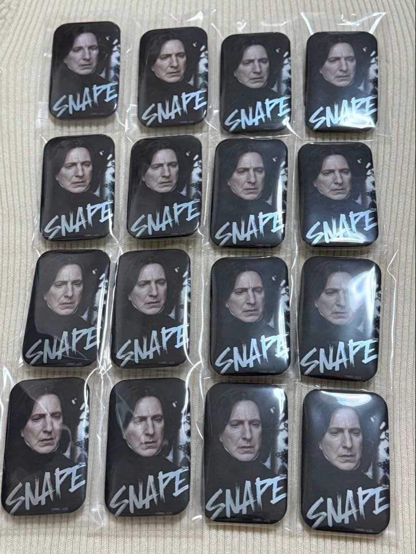 スネイプバッジ16枚セット スネイプバッジ16枚セット スネイプバッジ16枚セット スネイプバッジ16