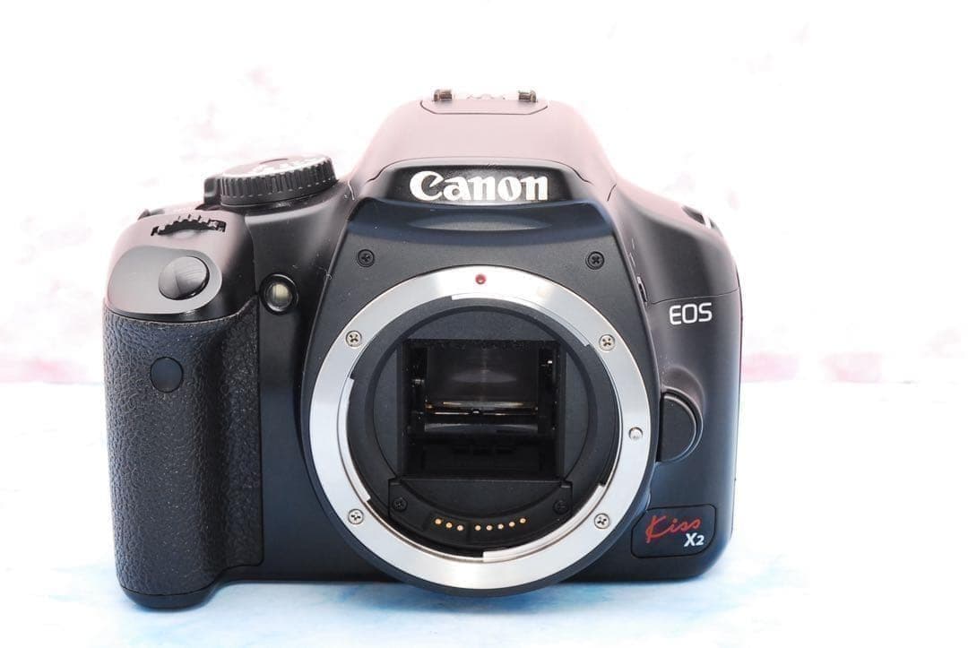 Canon Kiss X2✨手ぶれ補正✨一眼レフカメラ✨美品＆ショット数少