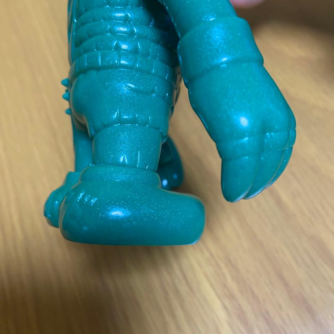 リアルへッド マッドバーバリアンズ 緑ラメ成型 未塗装 ソフビ 5416