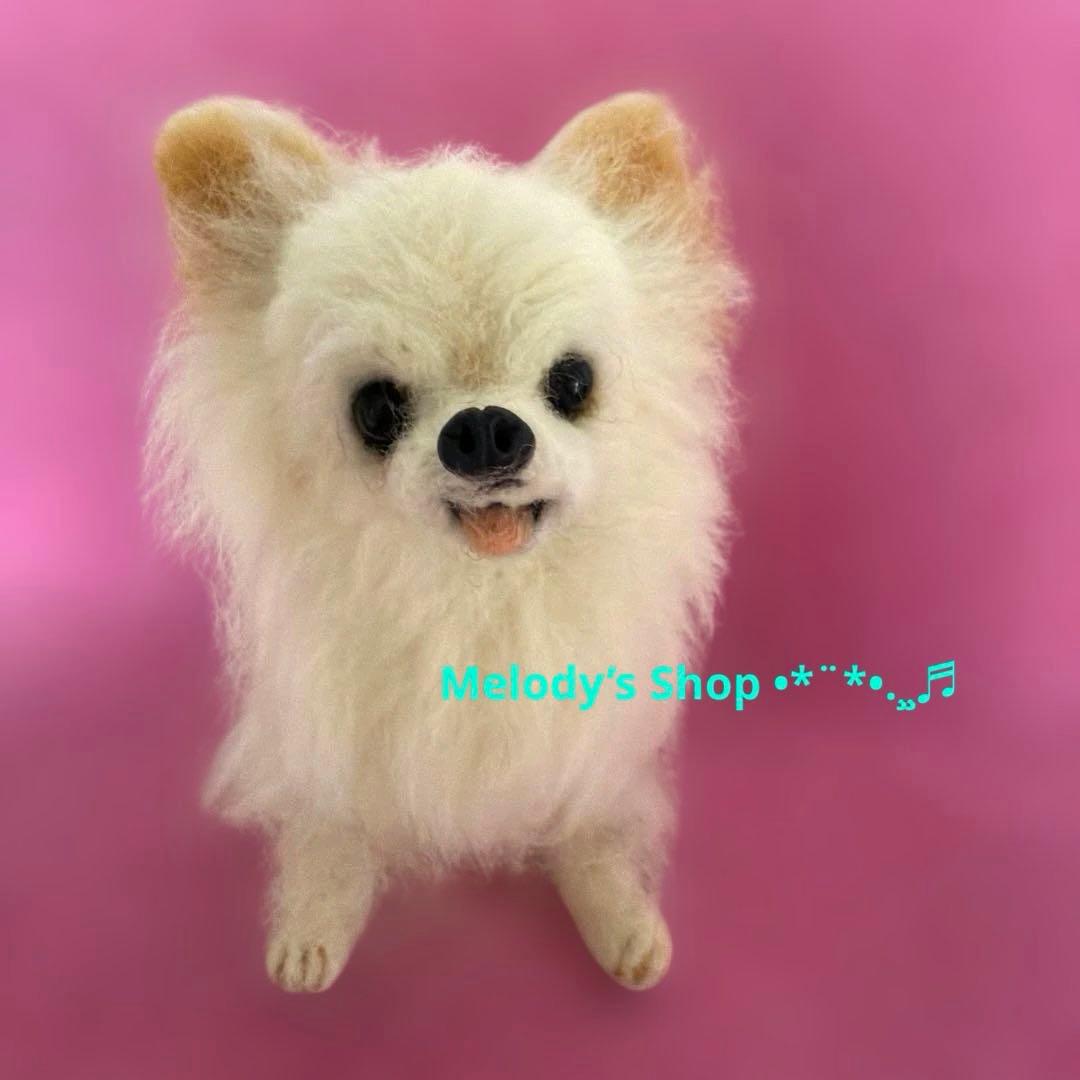 羊毛フェルト チワワ ホワイト にっこり❀︎ - メルカリ