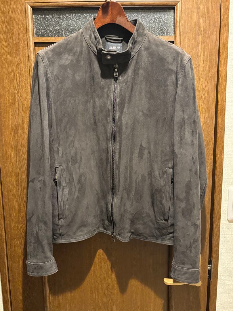 UA別注　EMMETI SOVEREIGN JURI グレースエード　50 EMMETI ソブリン別注 44 撥水ピッグスウェード JURI グレー - メルカリ