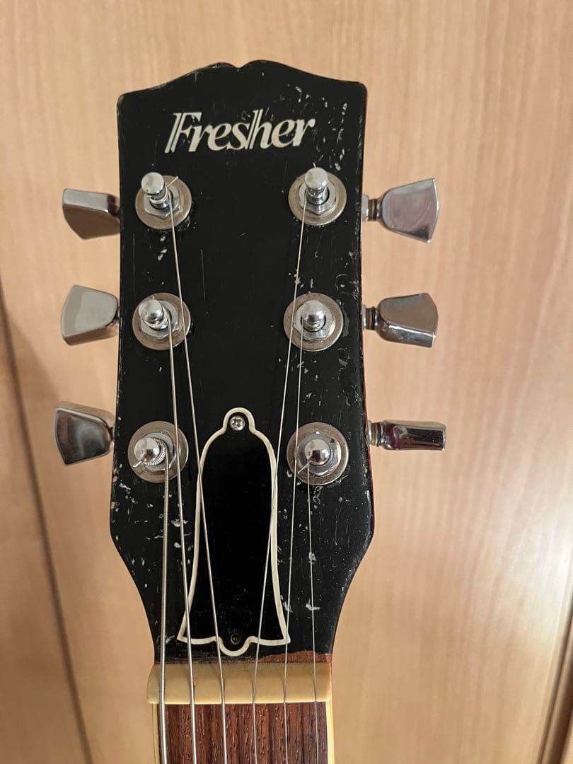 Fresher レスポールタイプ チェリーサンバースト ケース付 - メルカリ