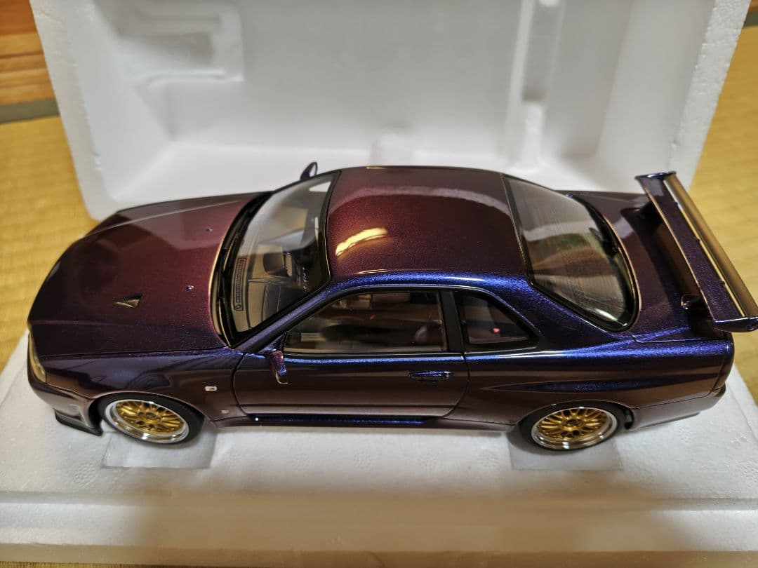 Autoart 1/18 BNR34 スカイラインGT-R V-specⅡ