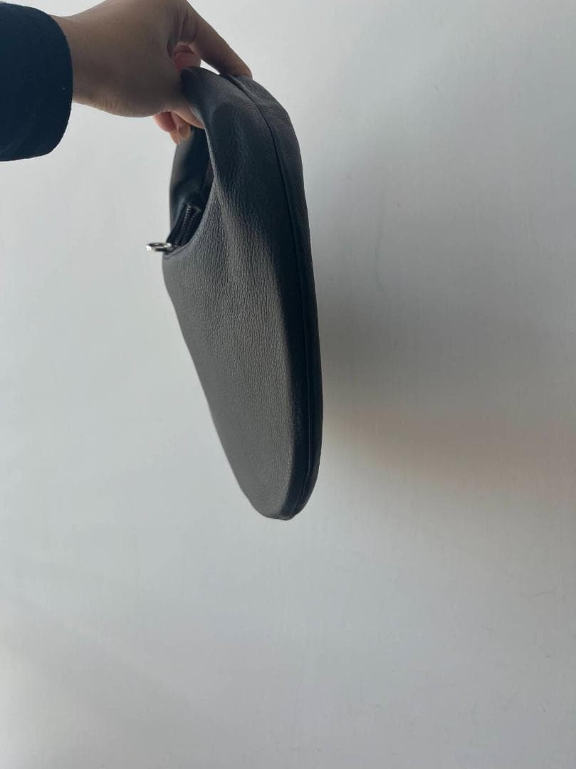 アエタ　ブラック M