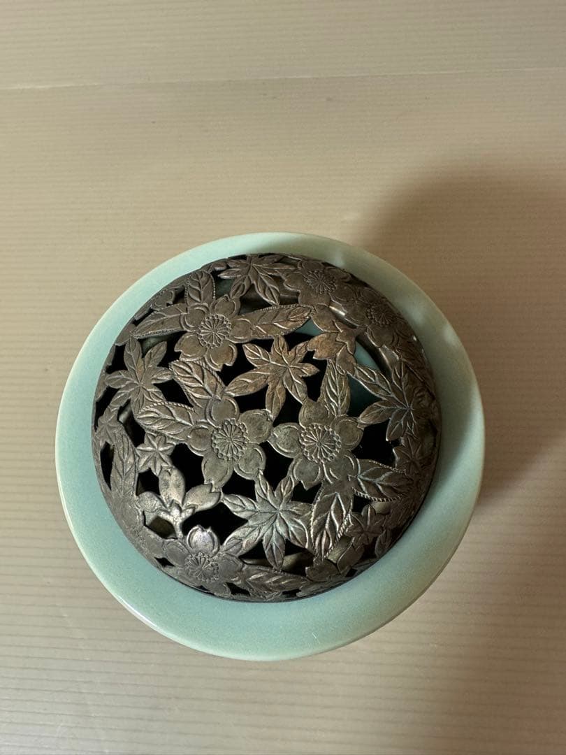 2811 青磁　三足　香炉　時代物