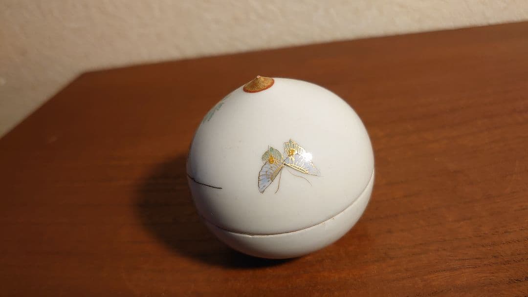 九谷焼　玉盃　明治九谷　華の図　公家の図　アンティーク九谷焼　九谷造　１客