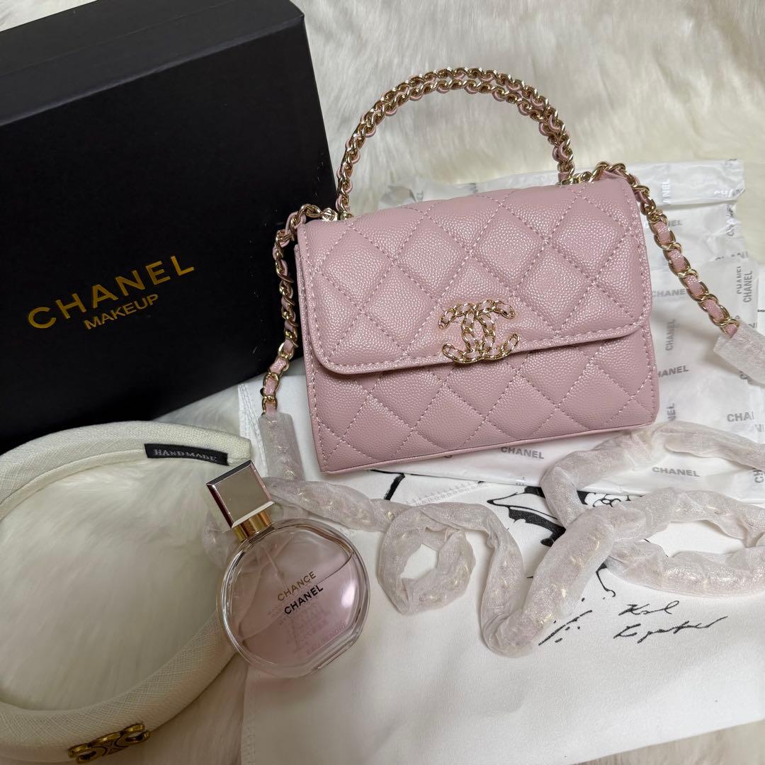 ノベルティCHANELショルダーバック