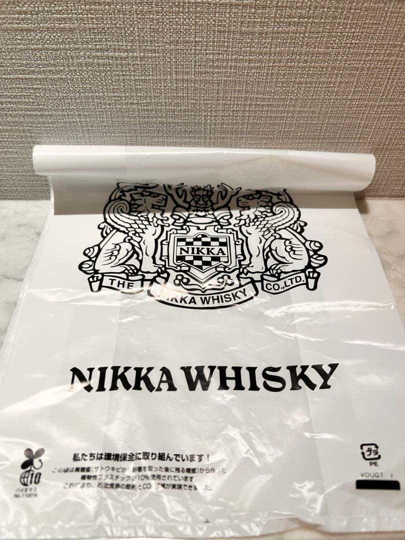 未開封】ニッカウヰスキー / 鶴 / 700ml /43% /ニッカの袋付き