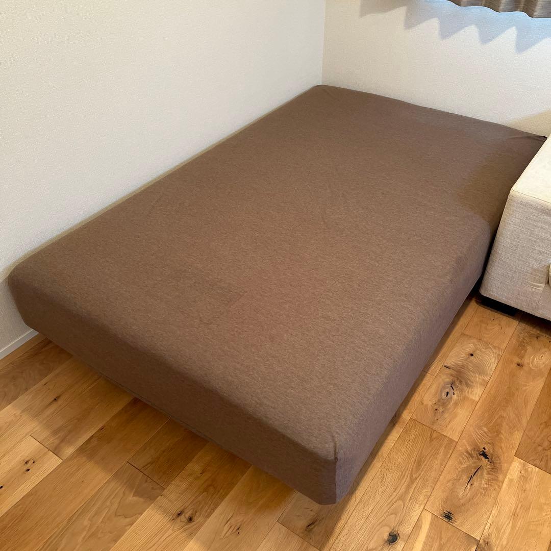 送料込み！ ニトリ スプリングマットレス 脚付 セミダブル